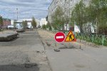 В Муравленко ремонтируют дороги и благоустраивают дворы