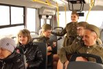 Муравленковцы исполняют песни военных лет