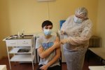 37 подростков прошли полную иммунизацию от COVID-19