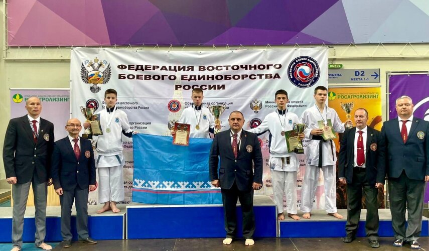 Шесть медалей привезли каратисты с выездного турнира
