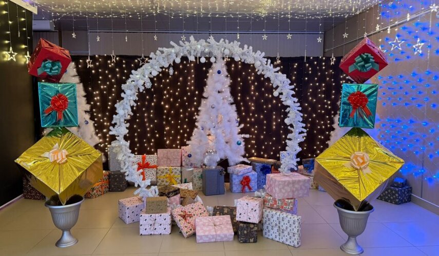 В Муравленко открыли резиденцию Деда Мороза