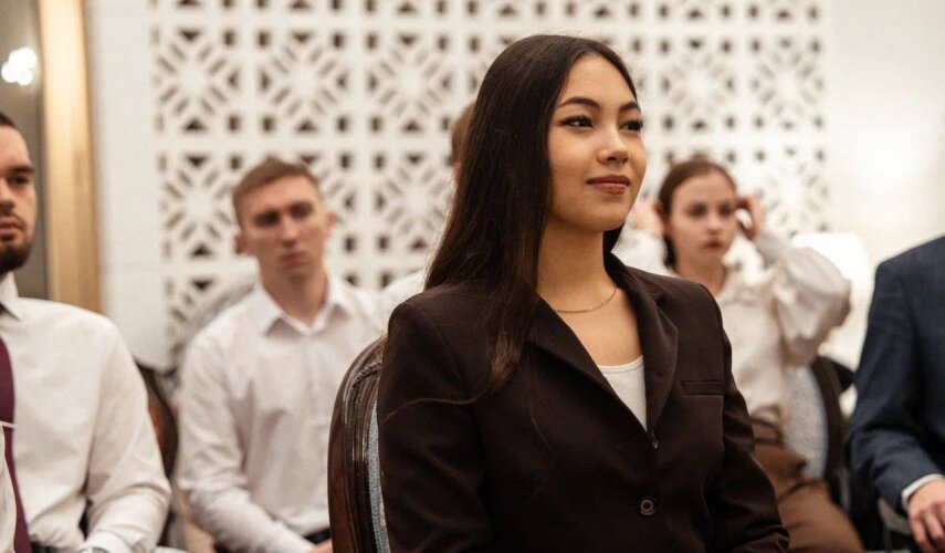 Элиза Вахитова – призёр окружного этапа Всероссийской олимпиады по биологии