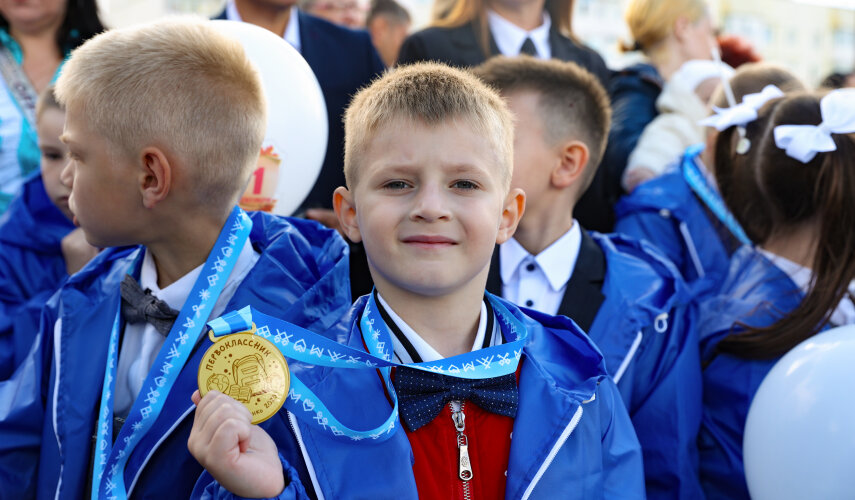 1 апреля на Ямале стартовала запись в первый класс