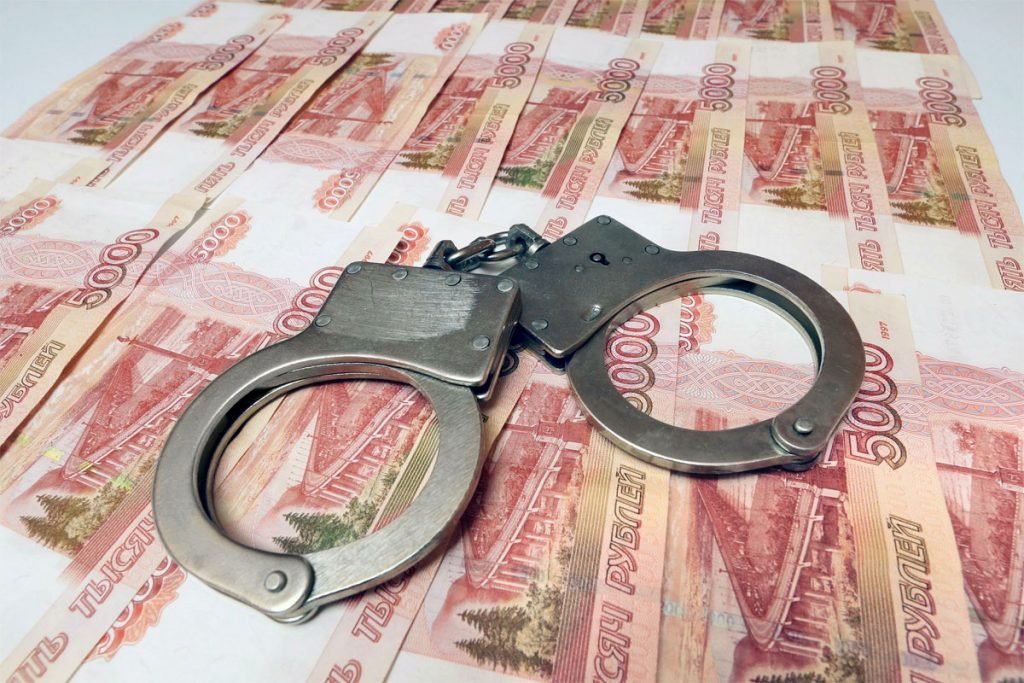 В прошлом году муравленковцы «подарили» аферистам более четырех с половиной миллионов рублей
