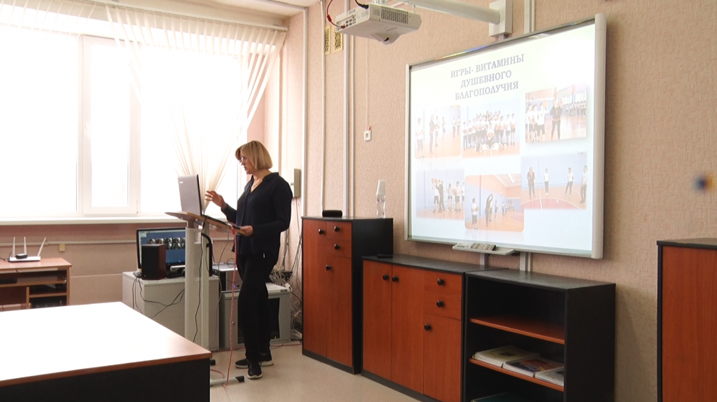 Конкурсные испытания педагогов продолжаются