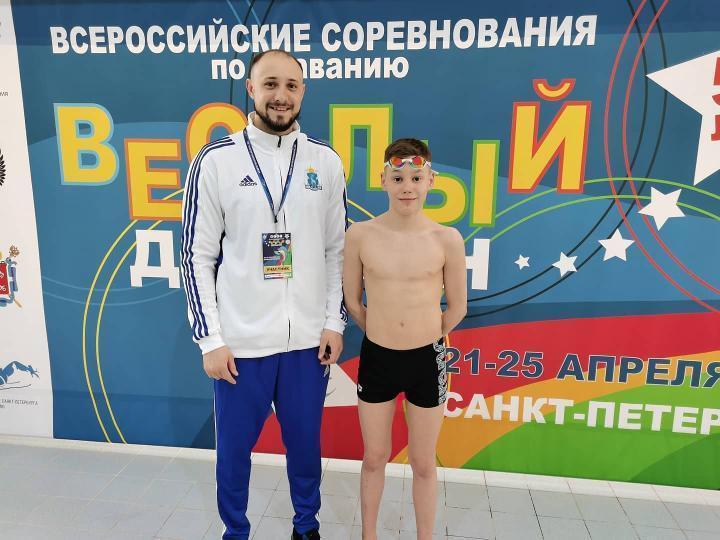 Артём Паламарчук прошел отбор на всероссийские соревнования по плаванию