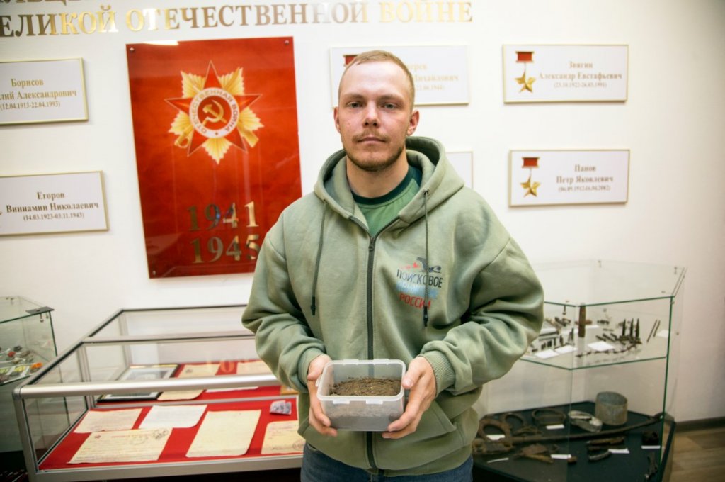 На высоте 130.7