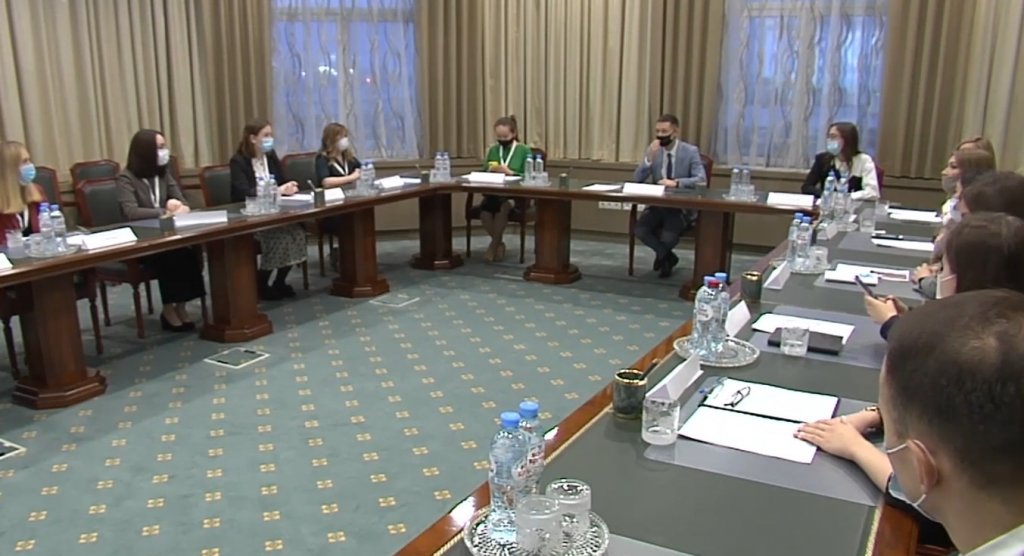 Избирком и Молодёжный парламент договорились о сотрудничестве