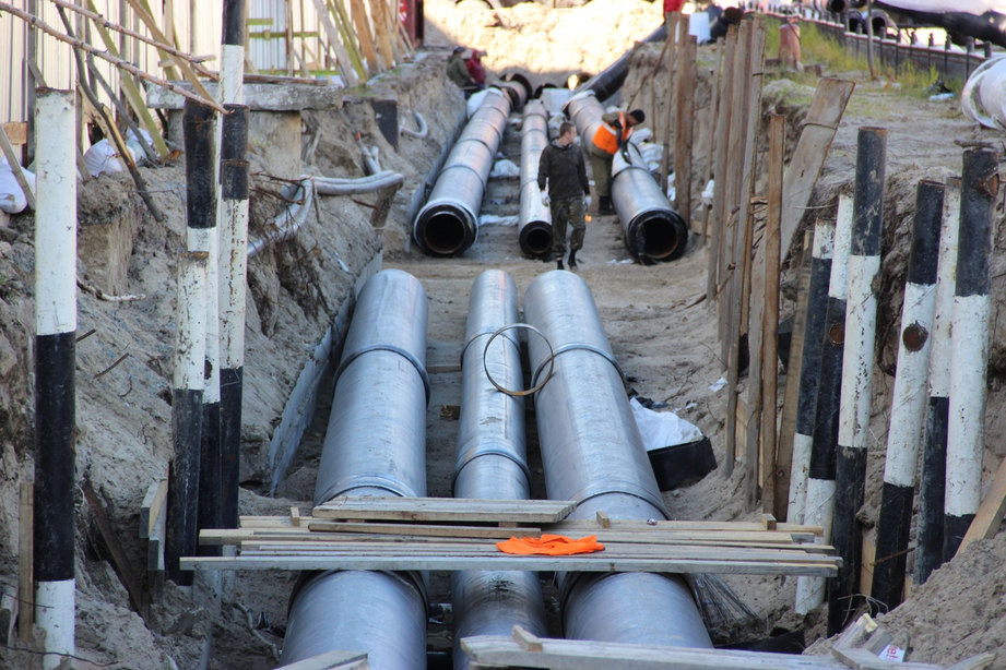 В Муравленко проверили ход работ на объектах ЖКК