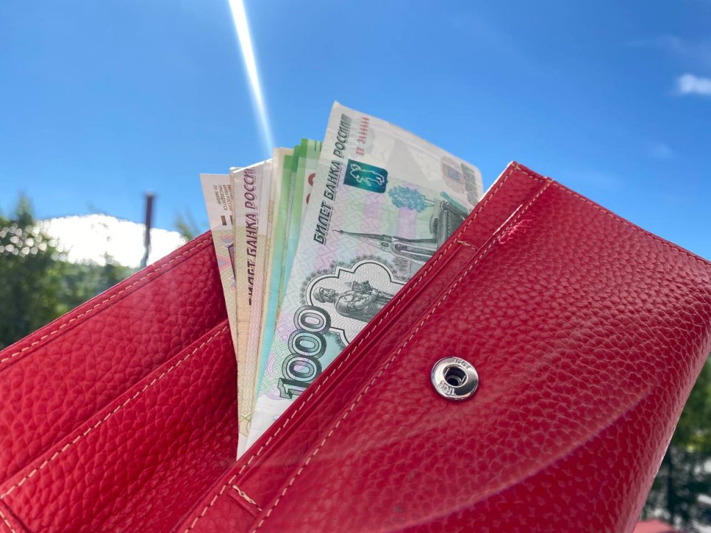 В округе вырос объём выдачи потребительских кредитов