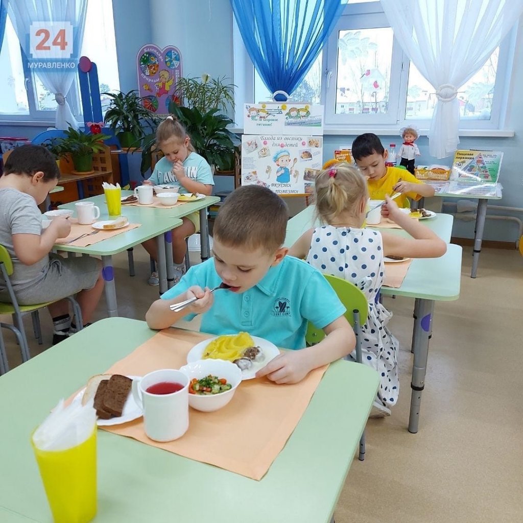 В школьных столовых Муравленко дети будут питаться по единому стандарту