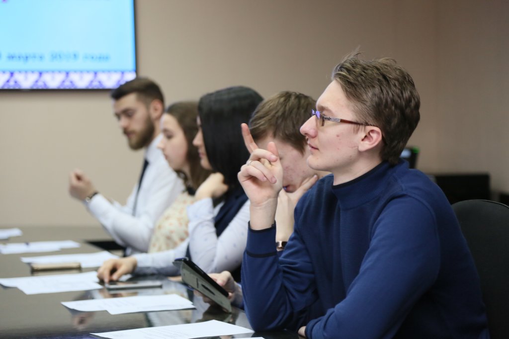 Выдвижение кандидатов в Молодёжный совет завершится 18 марта