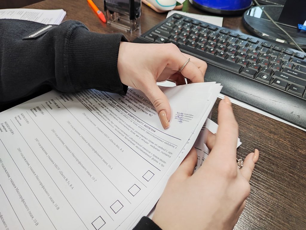 Молодёжные комиссии приступили к обработке бюллетеней