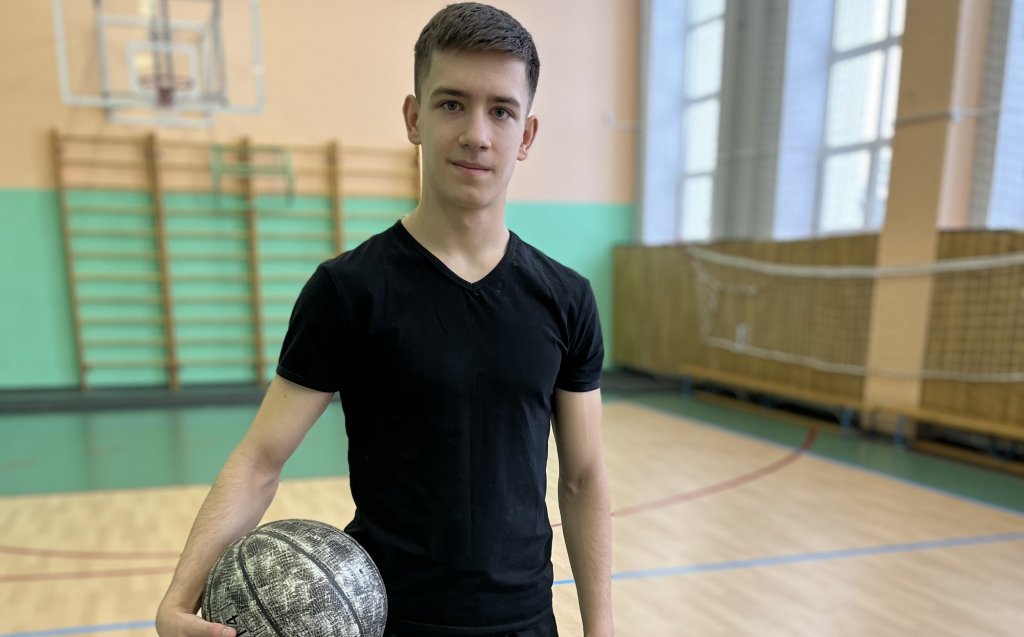Лицеист Евгений Мельников проходит подготовку по сертификату «ЯНАОлимп»