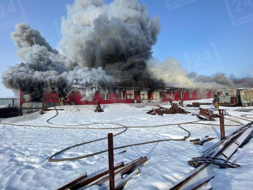 Произошёл пожар в одной из транспортных компаний города