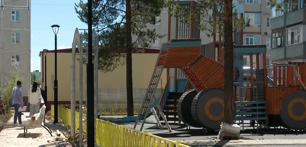 В Муравленко появится 10 новых детских площадок