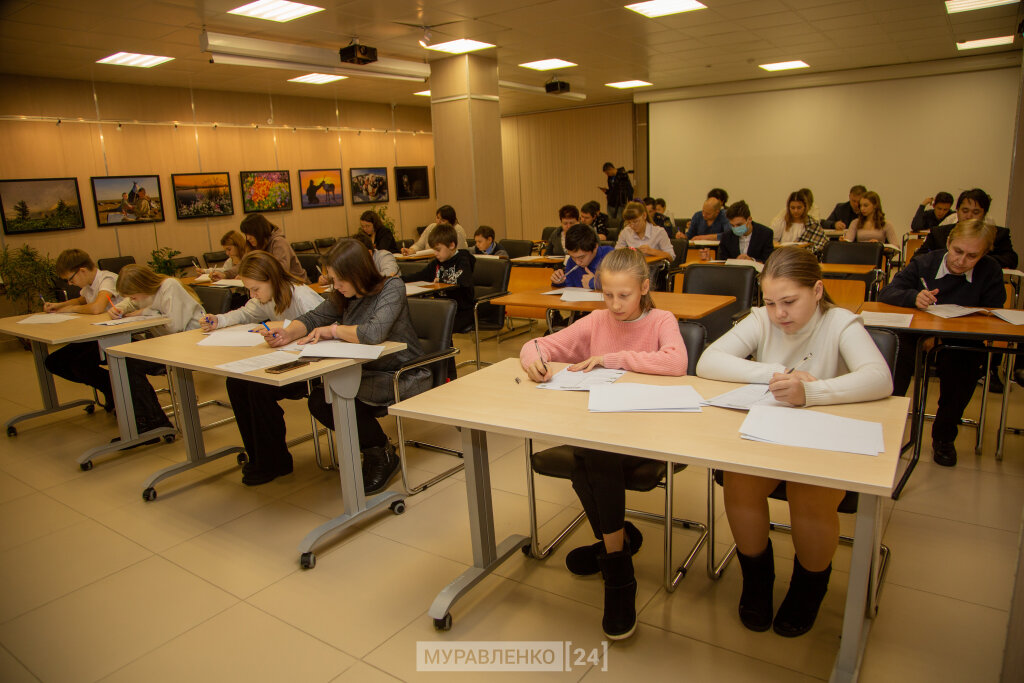 Жители города написали экологический диктант