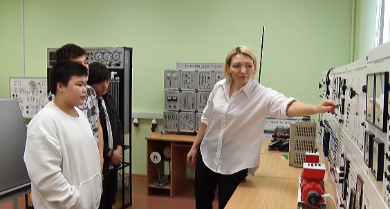 Лицеисты проходят профобучение в колледже