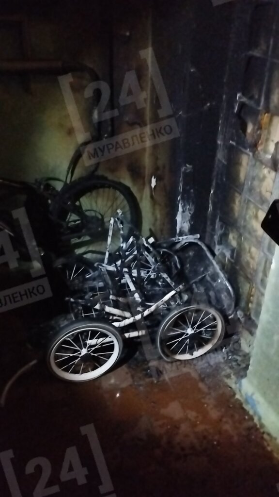 Полицейские разыскивают поджигателей детских колясок