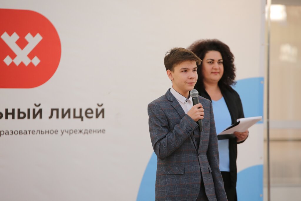 Прием заявок на стажировку в ямальский парламент продлен до 31 марта