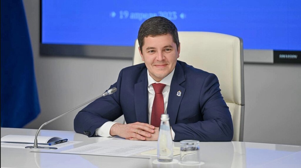 Дмитрий Артюхов провел рабочую встречу с ямальскими парламентариями