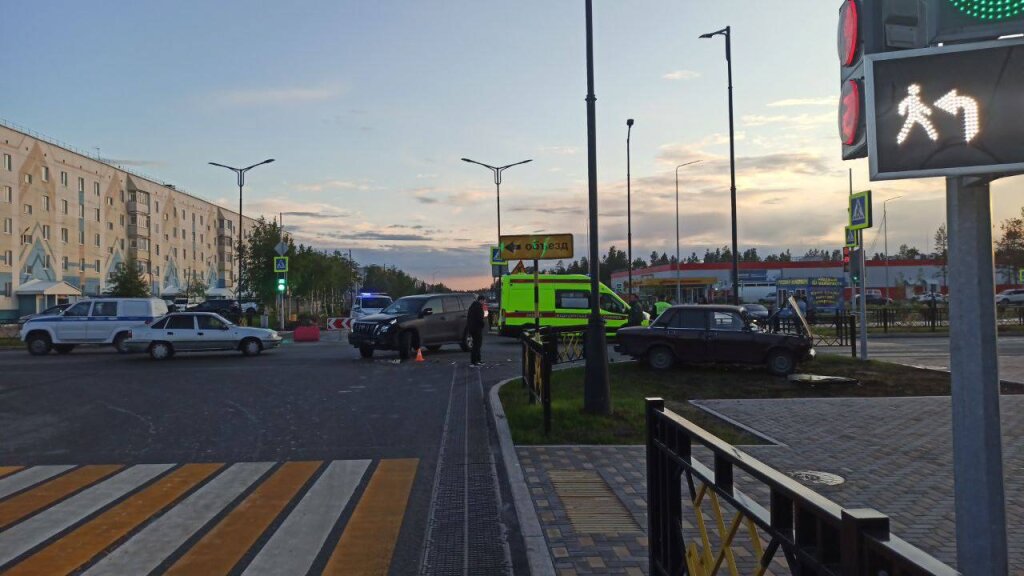 В Муравленко произошло ДТП. Есть пострадавший