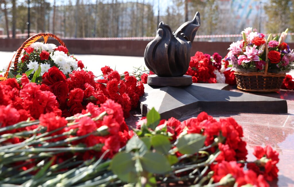 День памяти 22.06.1941. 22 Июня 1941 день памяти и скорби. Память народа 22 июня 1941. Память народа о страшной войне. Астрахань у вас траур у нас праздник