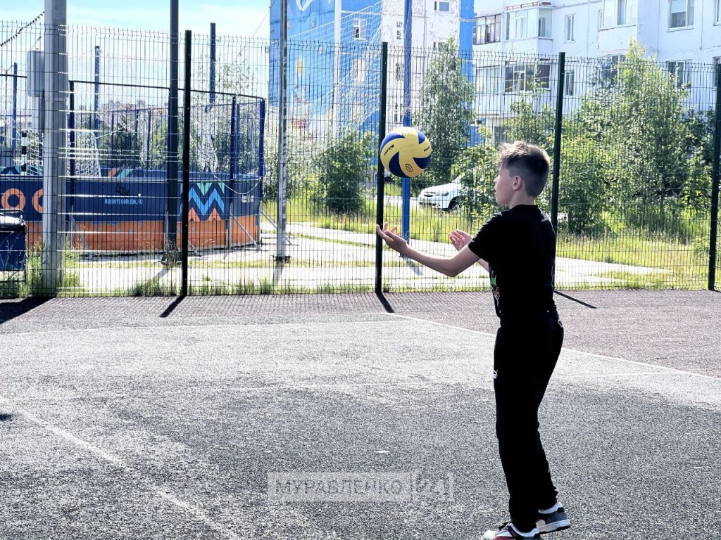 «Спорт во дворе»: подростков приглашают на соревнования