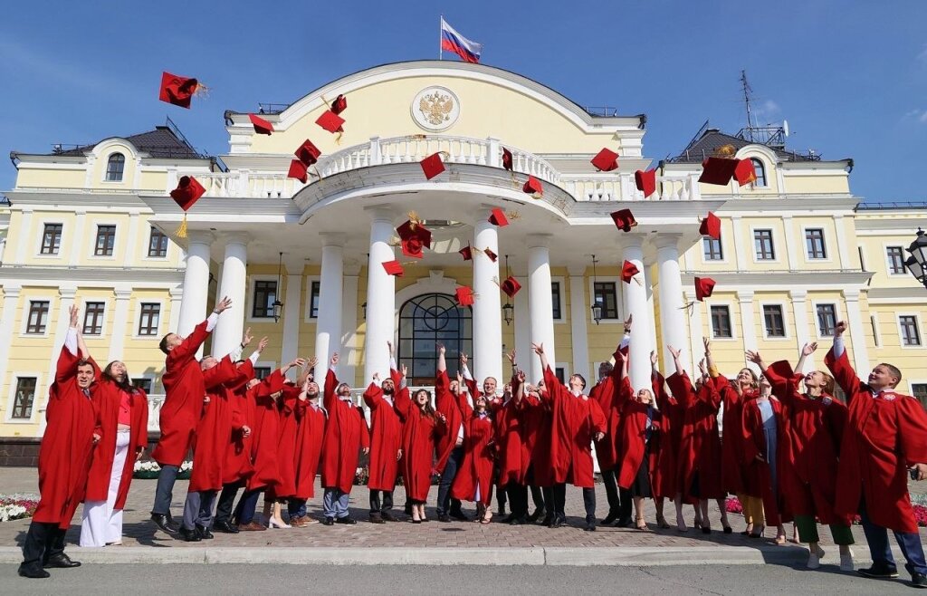 Принимают заявки на новый сезон конкурса «Команда Урала. Реформация»