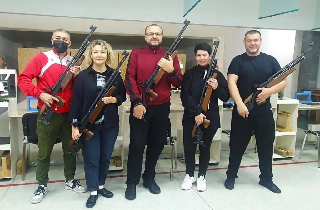 Медики – победители соревнований по пулевой стрельбе