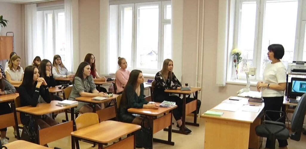 Педагоги Муравленко – победители профессиональных конкурсов