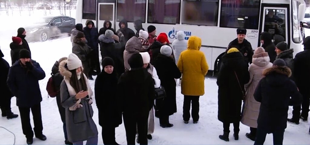 На Ямале на срочную службу призовут более тысячи человек