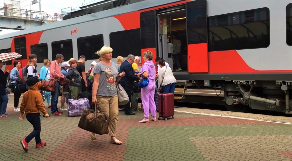 Около 600 детей ямальских участников СВО получили компенсацию за проезд к месту отдыха на каникулах