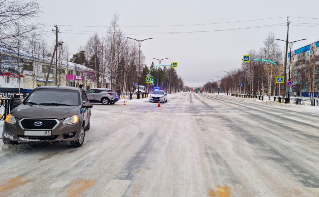 Водителей и пешеходов просят быть предельно внимательными на дорогах