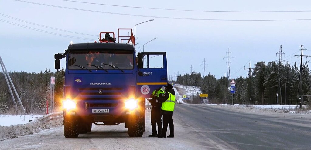 Госавтоинспекторы взяли трассу под усиленный контроль