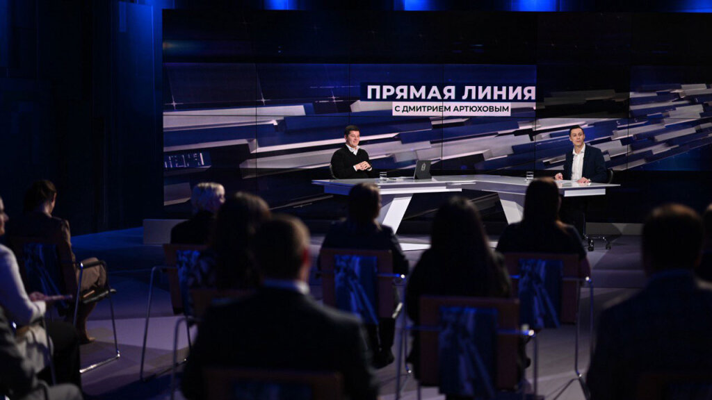 Губернатор Ямала ответил на вопросы жителей округа