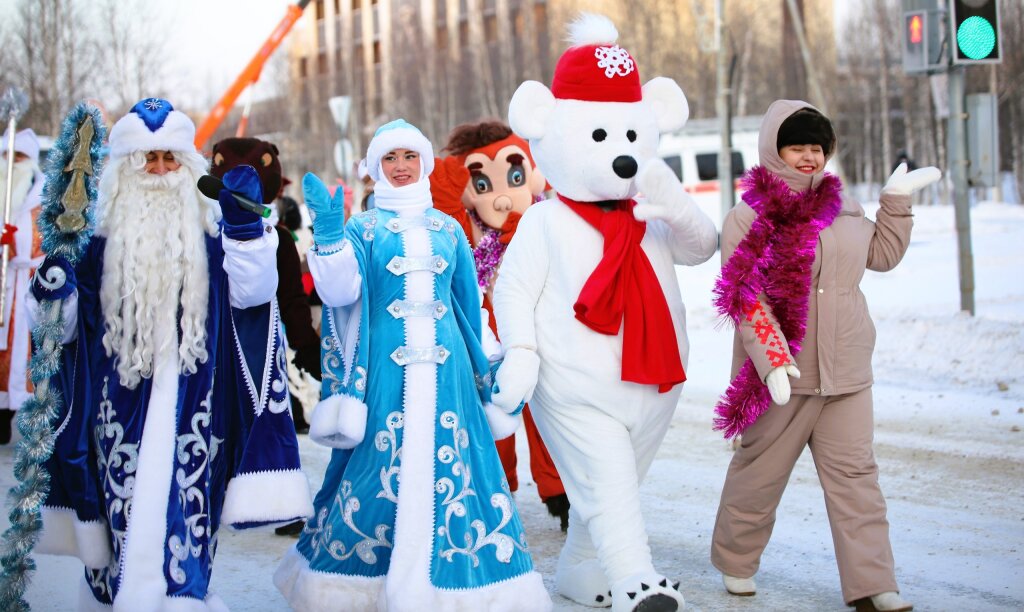 Огни на главной городской ёлке зажгут 17 декабря