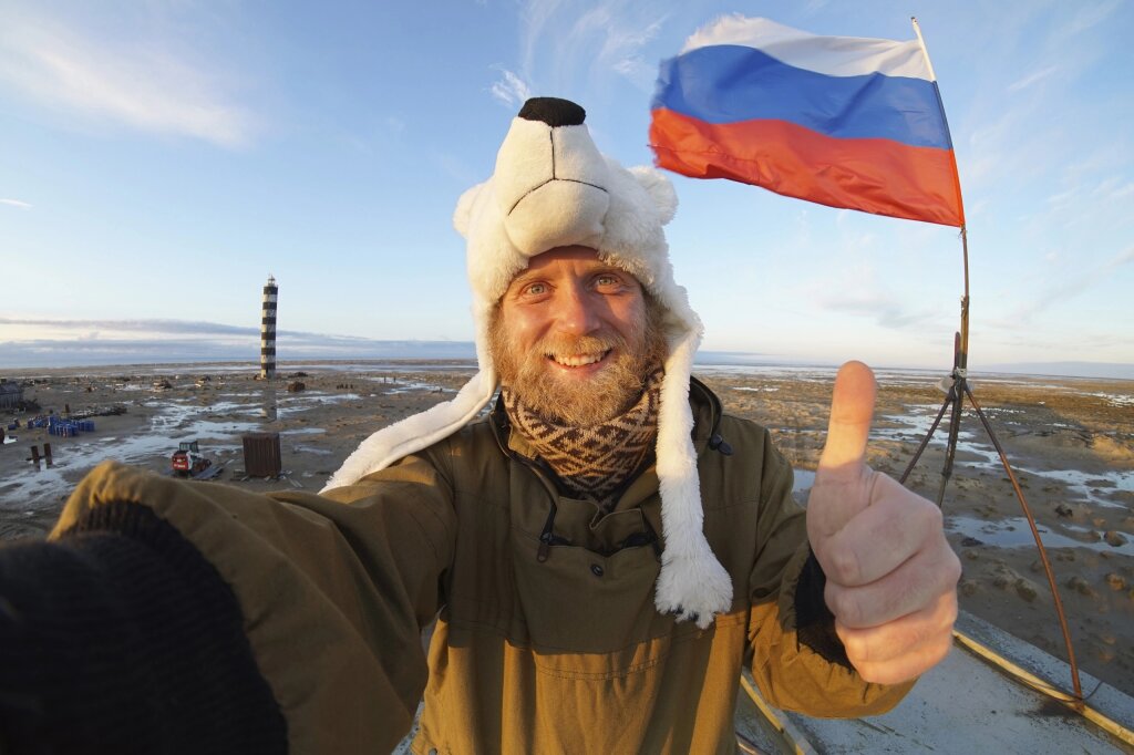 На Ямале начался набор волонтеров в экологические экспедиции «Зелёной Арктики»