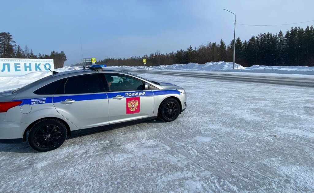 Муравленковские автоинспекторы провели профилактическую акцию на загородной автодороге