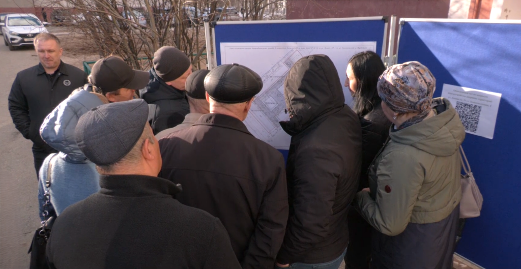 Жители микрорайона Ямальского обсудили проект благоустройства