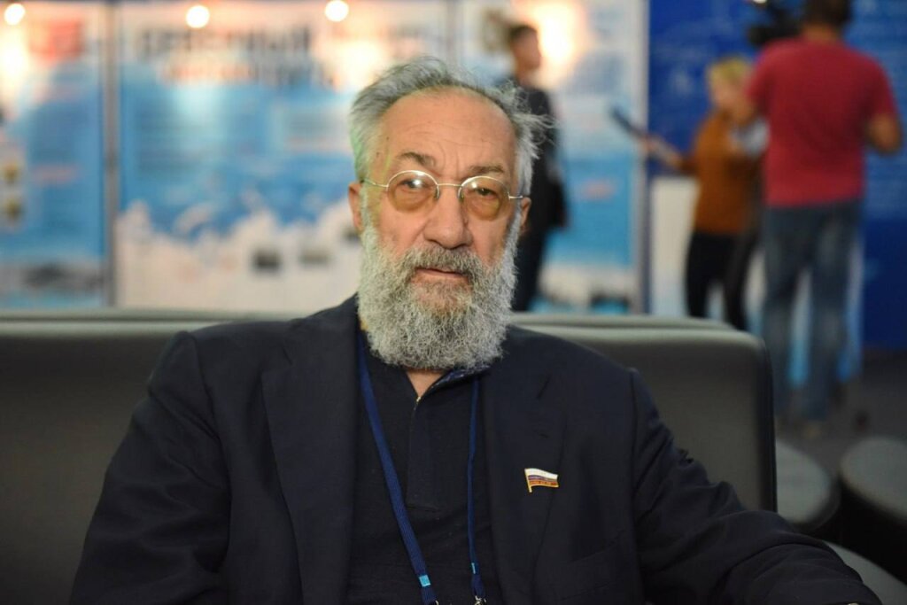 Дмитрий Артюхов выразил соболезнования в связи со смертью Артура Чилингарова