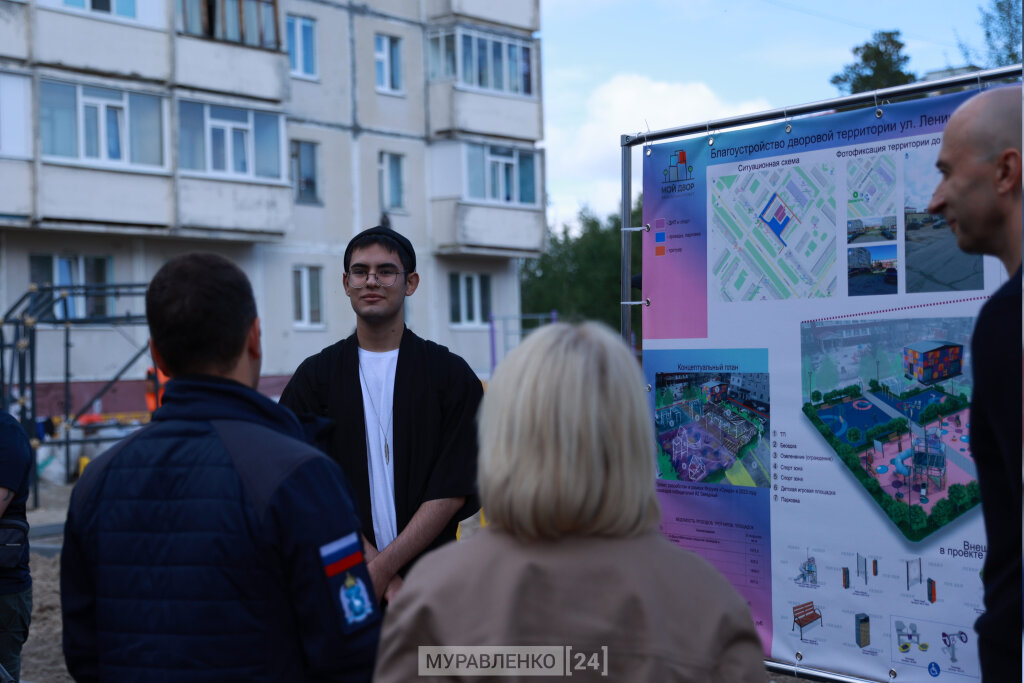 Дмитрий Артюхов проверил ход реализации проекта «Мой двор»