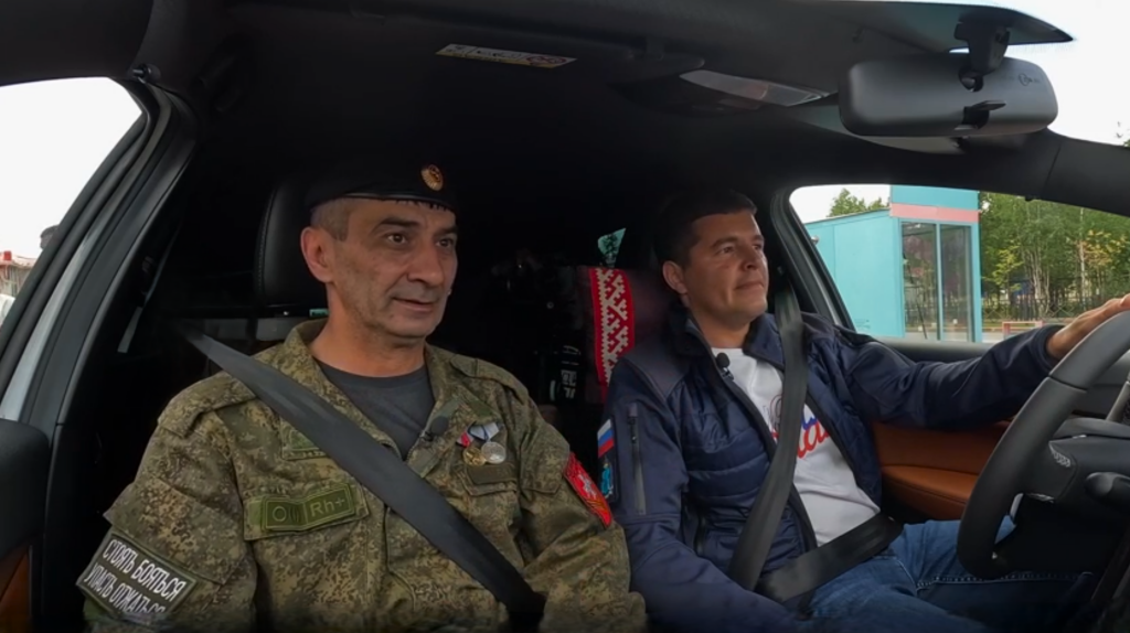 Житель Муравленко стал попутчиком Дмитрия Артюхова в Честном маршруте