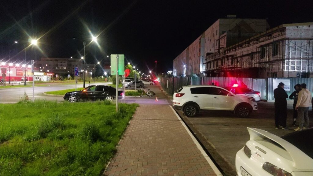 В Муравленко под колеса автомобиля попал велосипедист