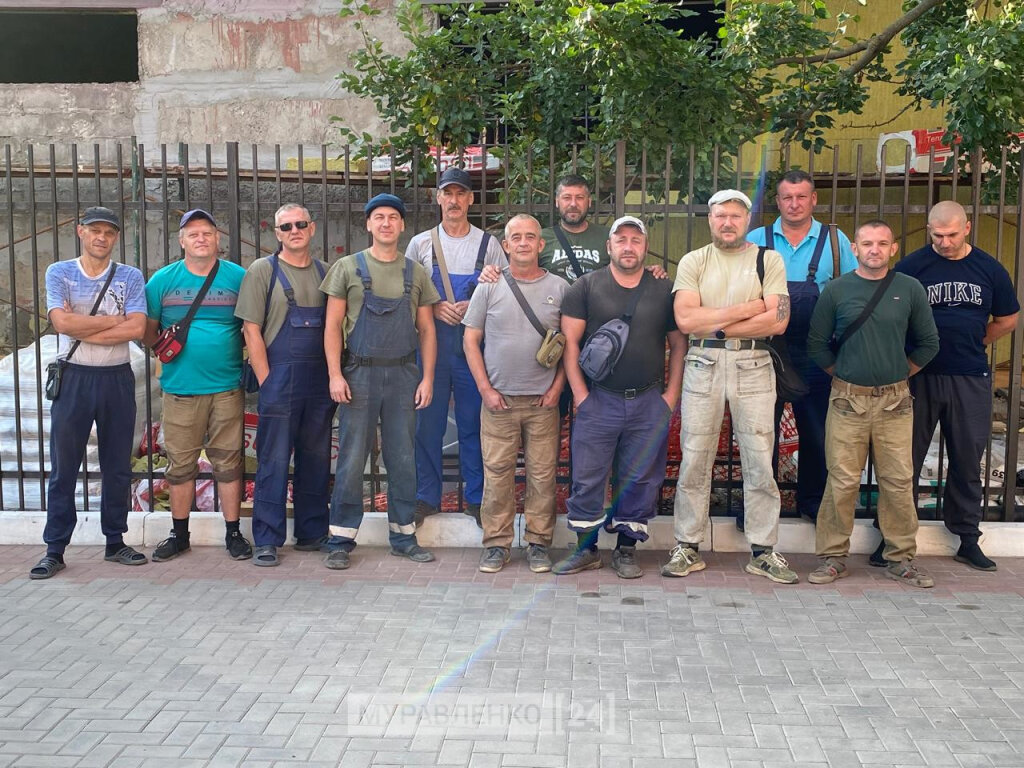 Коммунальщики Муравленко помогают коллегам из Волновахи