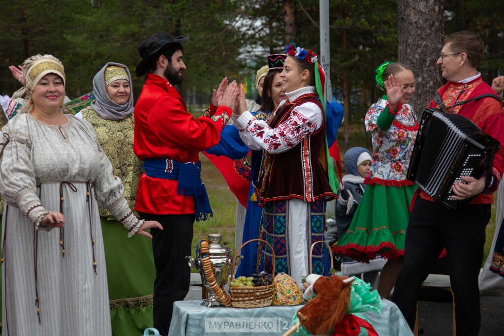 Темой инсталляций «Таёжной симфонии» станут народные промыслы и ремёсла.
