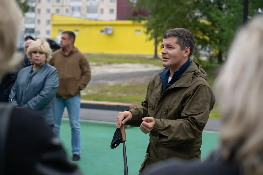 Дмитрий Артюхов провел встречи в отдаленных районах Нового Уренгоя