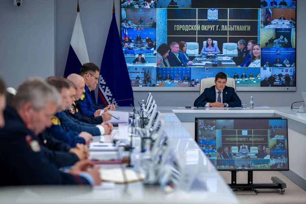 Дмитрий Артюхов провел заседание региональной антинаркотической комиссии