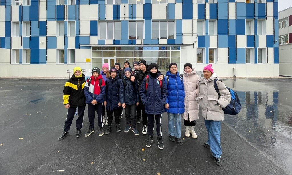 Муравленковцы – победители и призеры окружных соревнований по плаванию