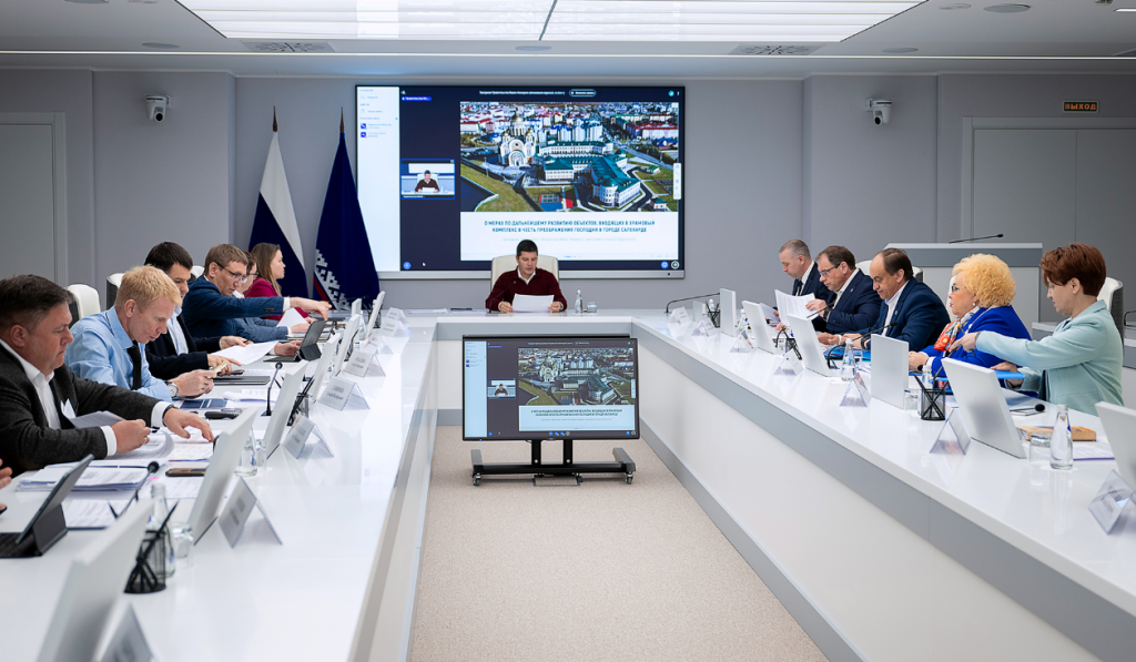 Дмитрий Артюхов поддержал инициативу об утверждении Дня многодетной семьи на Ямале